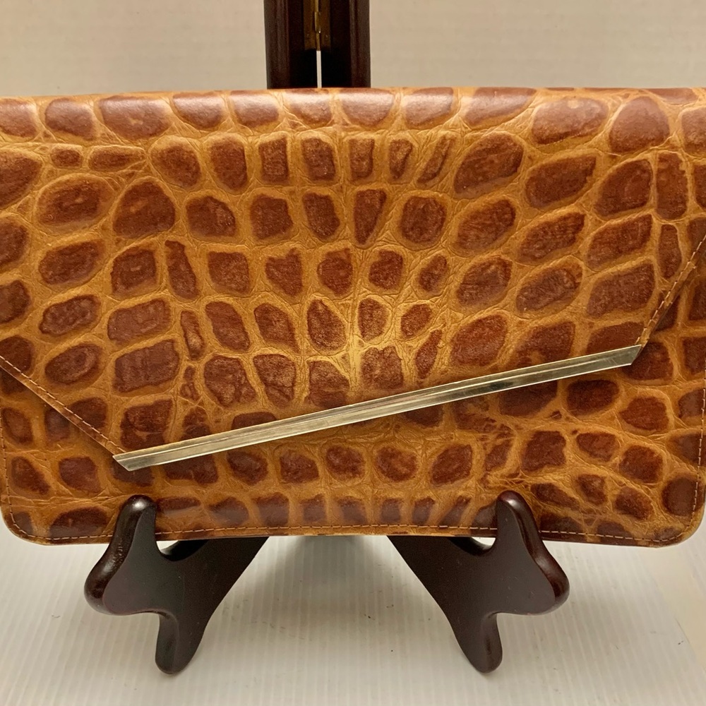 Vtg Genuine Leather Alligator Embossed Envelope Style Purse Made in Korea